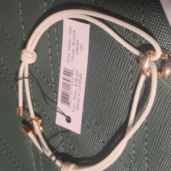Marc By Marc Jacobs Cream and Gold Bracelet new with tags - Picture 4 of 4
